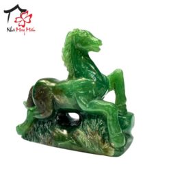 Precious stone horse-shaped statue