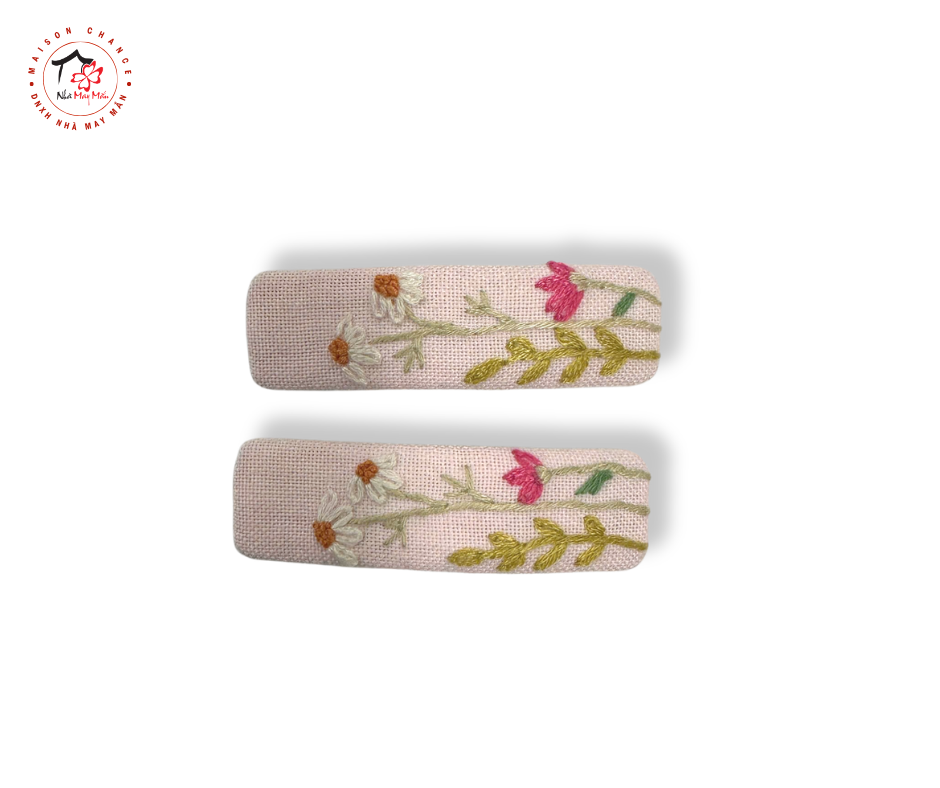 Kẹp tóc thêu tay 42